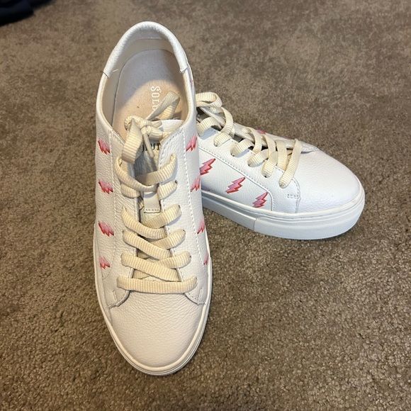 Soludos Leather sneakers size: 8 - Picture 3 of 6